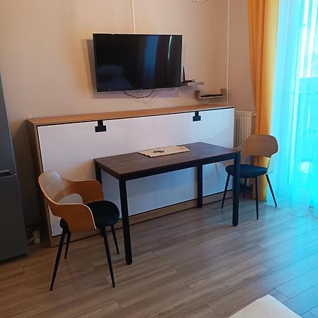 Sleep In Apartament Centrum Wrocław Eksteriør billede